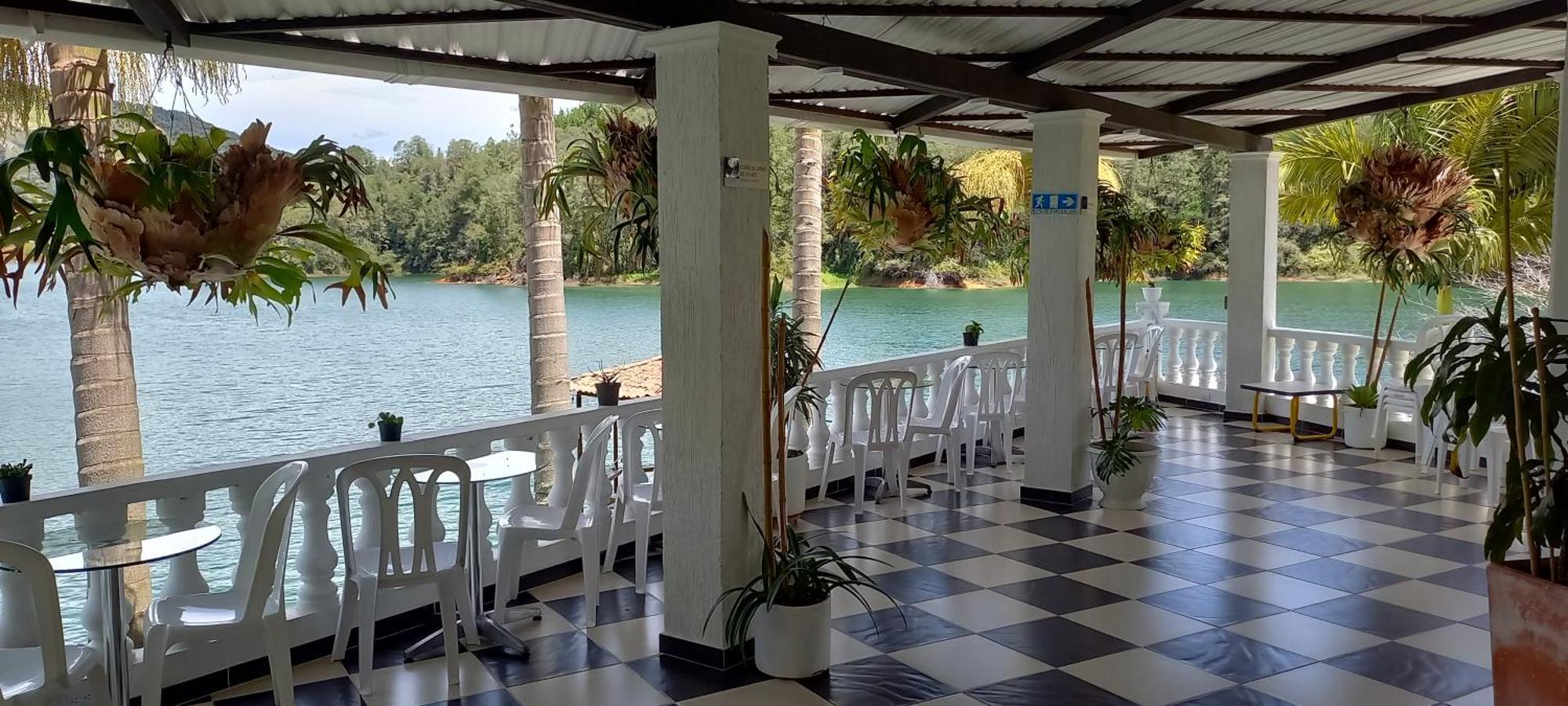 Hotel Casa Linda Guatapé Exterior photo