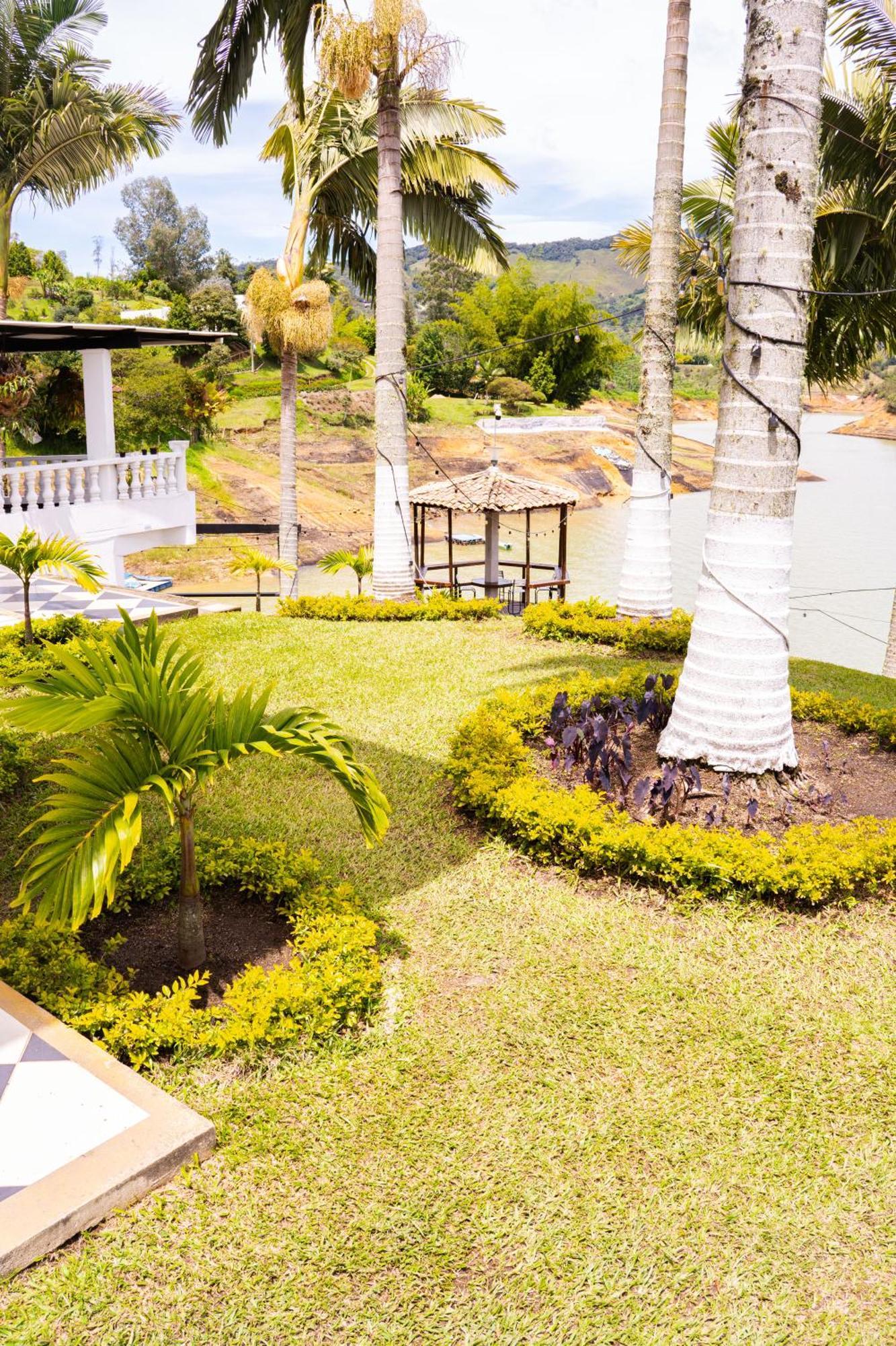 Hotel Casa Linda Guatapé Exterior photo