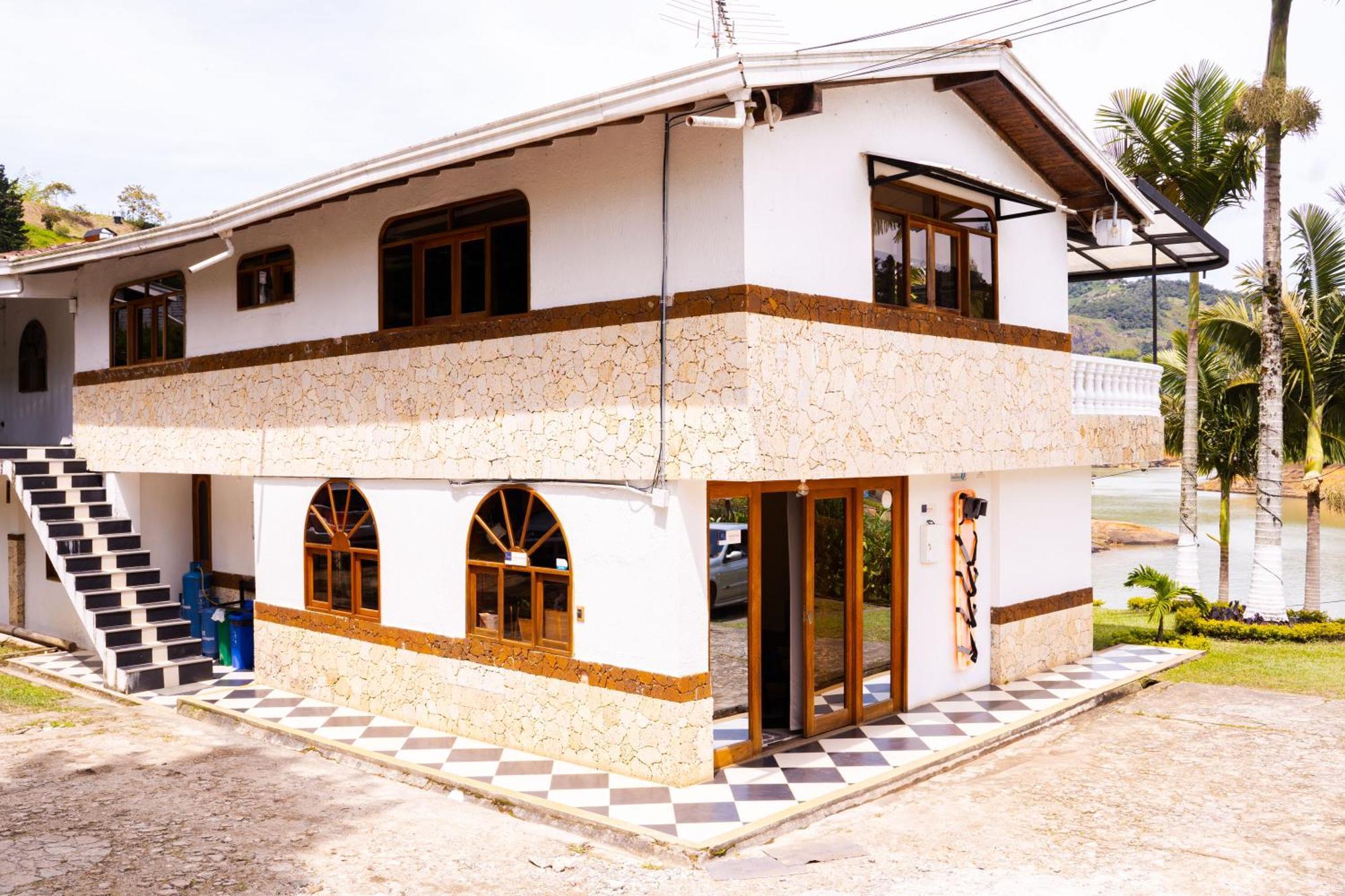 Hotel Casa Linda Guatapé Exterior photo